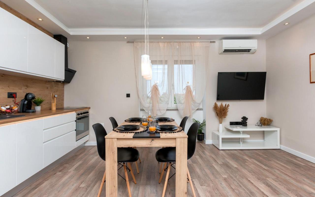 Monte Vidal Apartment Pula